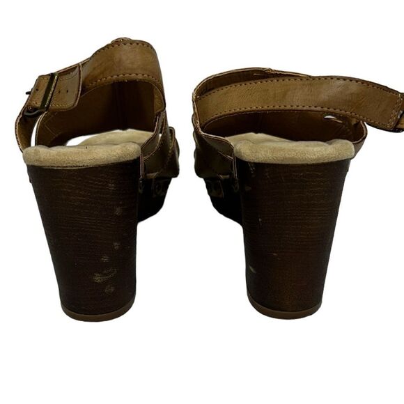 Maurice’s Eden Tan Faux Leather Open Toe Block Heels Sandals 7.5 Cutout Vegan - Picture 9 of 10